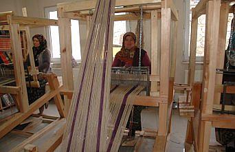 Hanönü'de kilim dokuma kursu açıldı