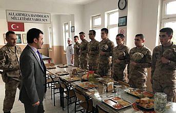 Kaymakam Koşal'dan jandarmaya ziyaret