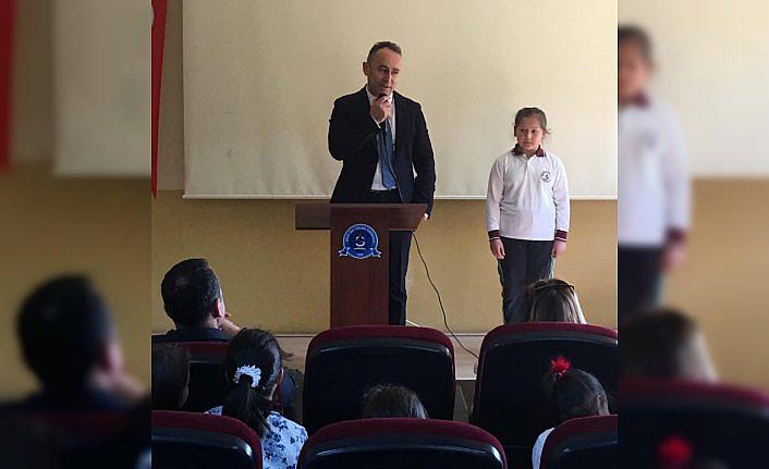 Öğrenciler yaşlılar ile buluştu