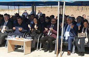 Vezirköprü'de otomobil ve traktör galerilerinin yer alacağı sitenin temeli atıldı