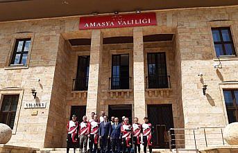 19 günde 1919 kilometre pedal çevirecekler