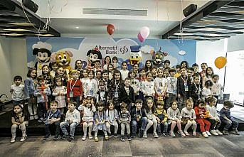 Alternatif Bank 23 Nisan'ı çalışanlarının çocuklarıyla kutladı