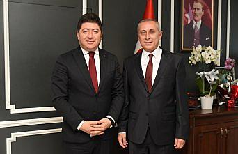 Altınordu Belediye Başkanı Tören'e ziyaretler