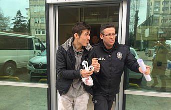 Cami şadırvanından musluk çaldığı iddiasıyla tutuklandı