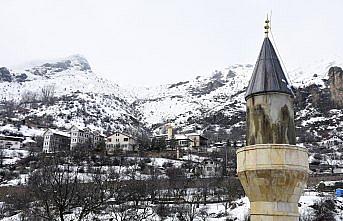 Gümüşhane ve Bayburt'ta ilkbaharda kar