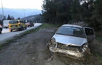 Karabük'te trafik kazaları: 3 yaralı