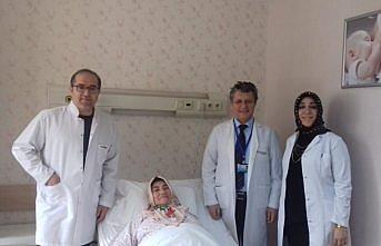 Karnından 13 kilogramlık kitle çıkarıldı