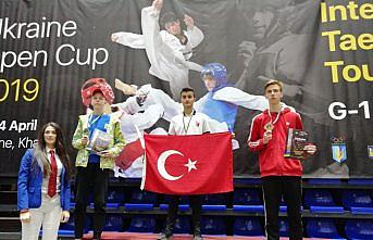 Kavaklı tekvandocu Ukrayna'dan birincilikle döndü