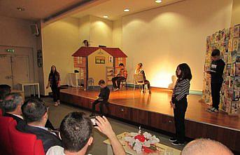 Kavak'ta şiir dinletisi ve tiyatro gösterisi