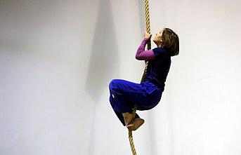 Milli judocu Ecre, ailesinin izinde