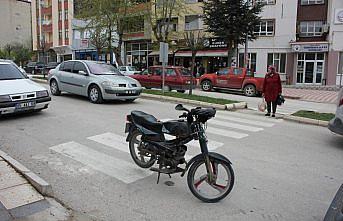 Motosikletin çarptığı yaya yaşamını yitirdi