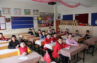 Mustafa Kemal İlkokulundan ödüllü kitap okuma yarışması