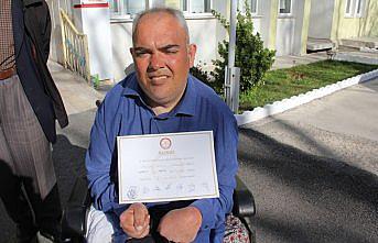 Omurilik felçlisi huzurevi sakini aza oldu