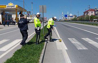 Otomobilin çarptığı kişi hayatını kaybetti