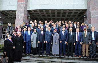 Rize Belediye Başkanı Metin mazbatasını aldı