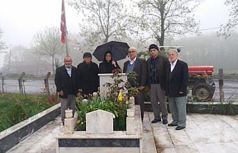 Şehit polis memuru Arslan kabri başında anıldı