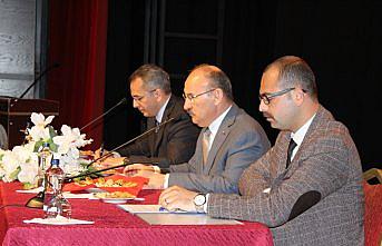 Vali Karadeniz, Tosya'da vatandaşlarla bir araya geldi