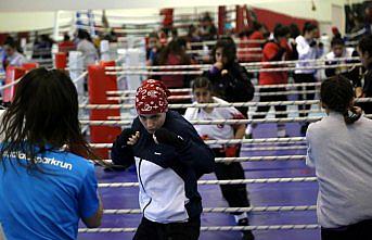 Yıldız milli boksörlerin Kastamonu kampı sürüyor