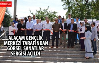 ALAÇAM GENÇLİK MERKEZİ TARAFINDAN GÖRSEL SANATLAR SERGİSİ AÇILDI