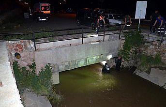 Çalındı zannettiği otomobili sulama kanalından çıktı