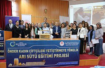 Ev kadınları arı sütüyle ekonomik kazanç sağlayacak