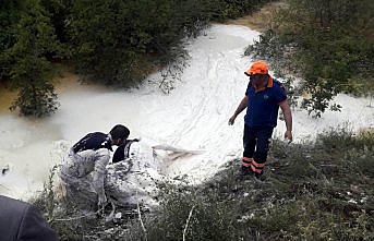 İneğini kurtarmak isterken kendisi de kuyuya düştü