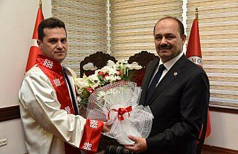 KÜ'de devir teslim töreni