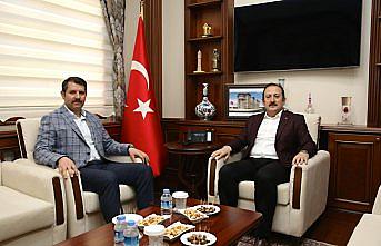 Sivas Valisi Ayhan'dan Bayburt Valisi Pehlivan'a ziyaret