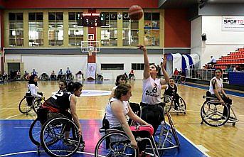Tekerlekli Sandalye Basketbol