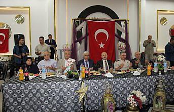 Vali Varol, Kıbrıs gazilerine şeref madalyası verdi