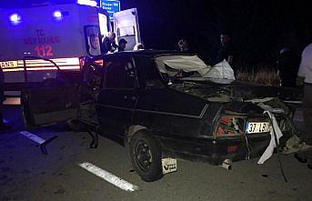 Kastamonu'da tur otobüsü ile otomobil çarpıştı: 5 yaralı