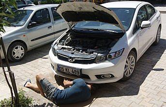 Kedi yavrusunu kaporta ustası kurtardı