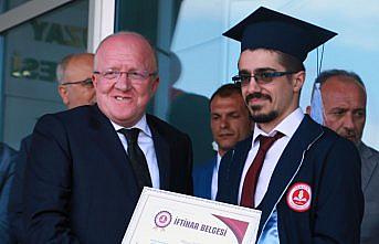 Rektör Aydın'dan Samsun Üniversitesi Roket Takımı'na ödül
