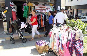 Sokak hayvanları yararına kermes