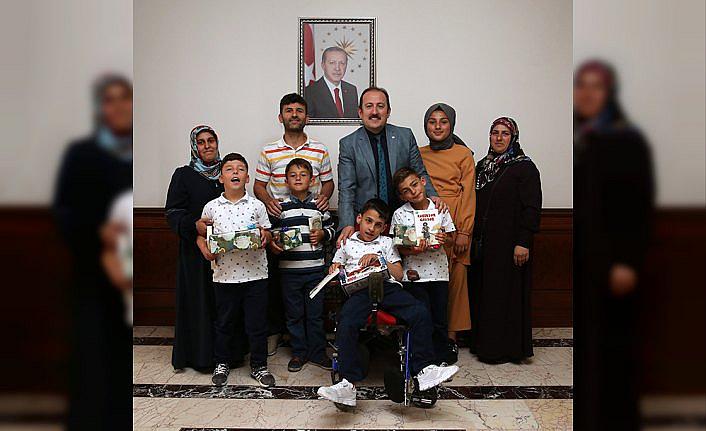 Üçüz kardeşlerden Vali Pehlivan'a ziyaret