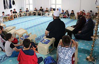 Yaz Kur'an kurslarına 2 bin öğrenci kayıt oldu