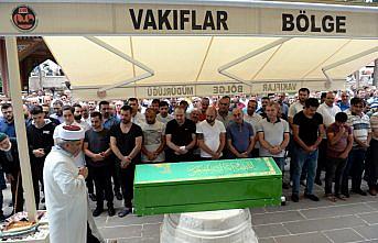 Balkondan düşüp ölen çocuğun cenazesi toprağa verildi