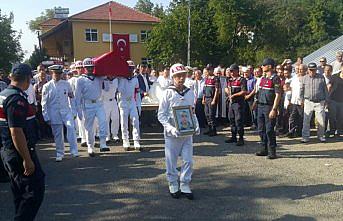 Denizde boğulan asker defnedildi