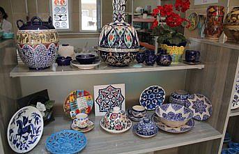 İran'da öğrendiği seramik sanatını meslek edindi