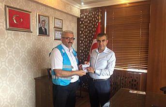 Kaymakam Atasoy kurbanını TDV'ye bağışladı