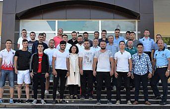 Ladik'ten 14 pehlivan Kırkpınar'a uğurlandı