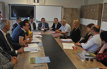 Meslek liseliler hayata erken atılıyor