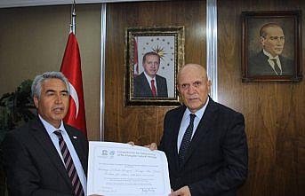 UNESCO Türkiye Milli Komisyonu Başkanı Oğuz'dan Pekmezci'ye ziyaret