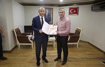 Artvin'de futbol antrenörleri belgelerini aldı