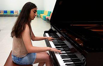 Artvinli genç piyanistler İtalya yolcusu