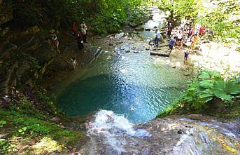 Erfelek Tatlıca Şelaleleri 101 bin kişiyi ağırladı
