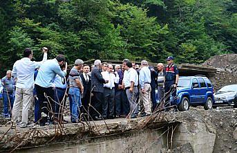 Vali Ustaoğlu, Araklı'da incelemelerde bulundu