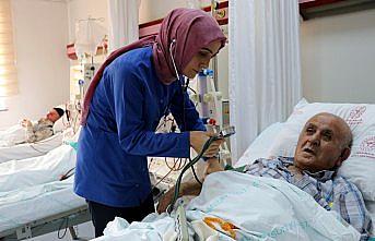 Darp edilmek istenen hemşireden insanlık dersi