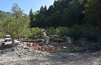 Devlet afetzedelerin yaralarını sarıyor