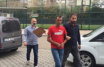 Kapkaç zanlısını kırmızı tişörtü ele verdi